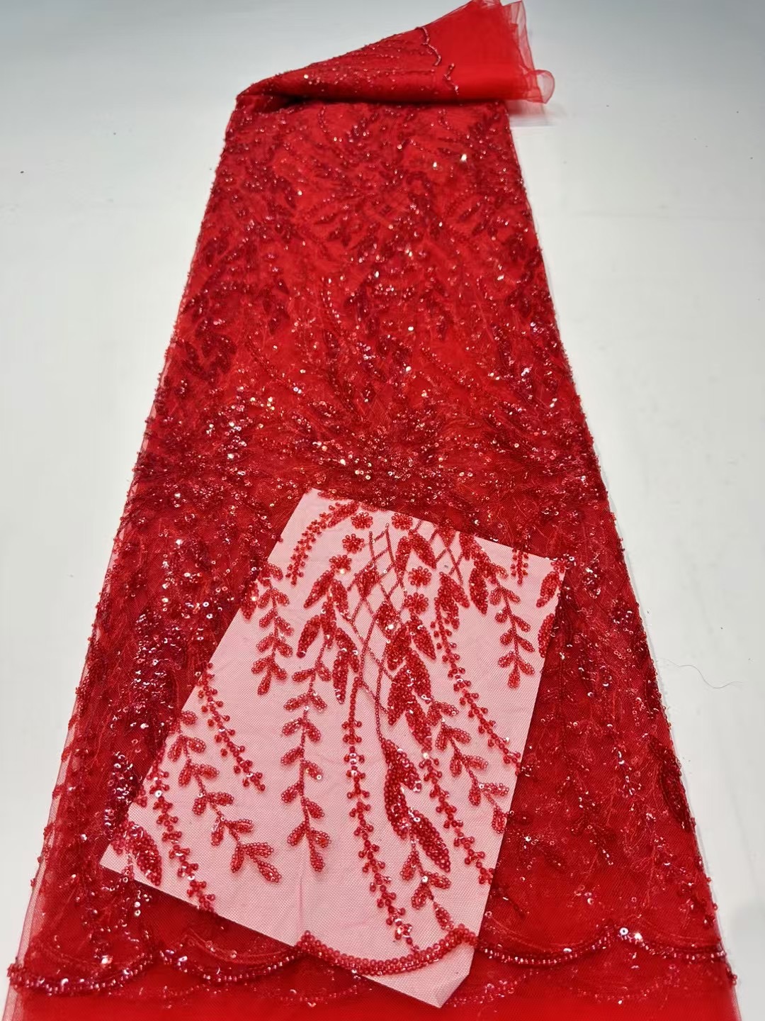 Французская кружевная ткань 20 – обзор и цена Glitter Tablecloth