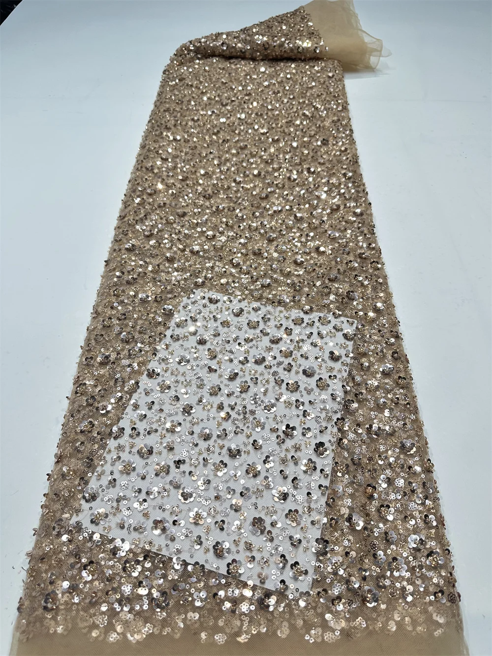 Африканская кружевная ткань 20 – обзор и цена Glitter Tablecloth